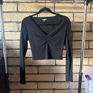 Black Long Sleeve Crop Top